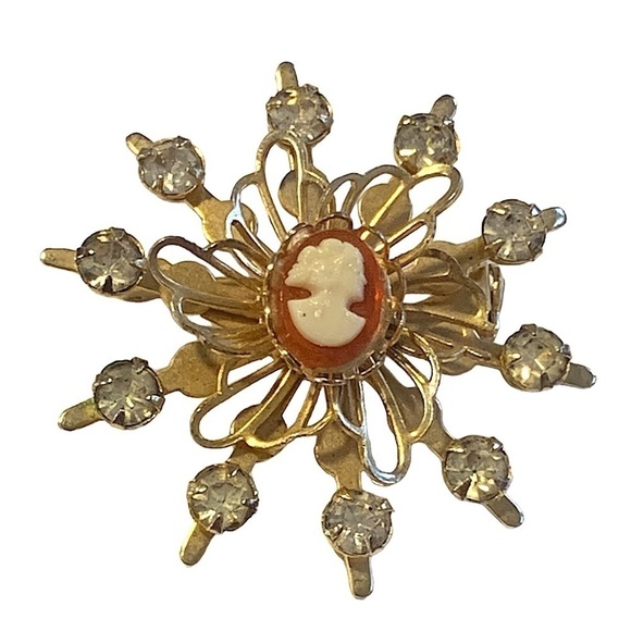 Vintage Cameo Pin With Rhinestones And Pendant Loop - Picture 1 of 5